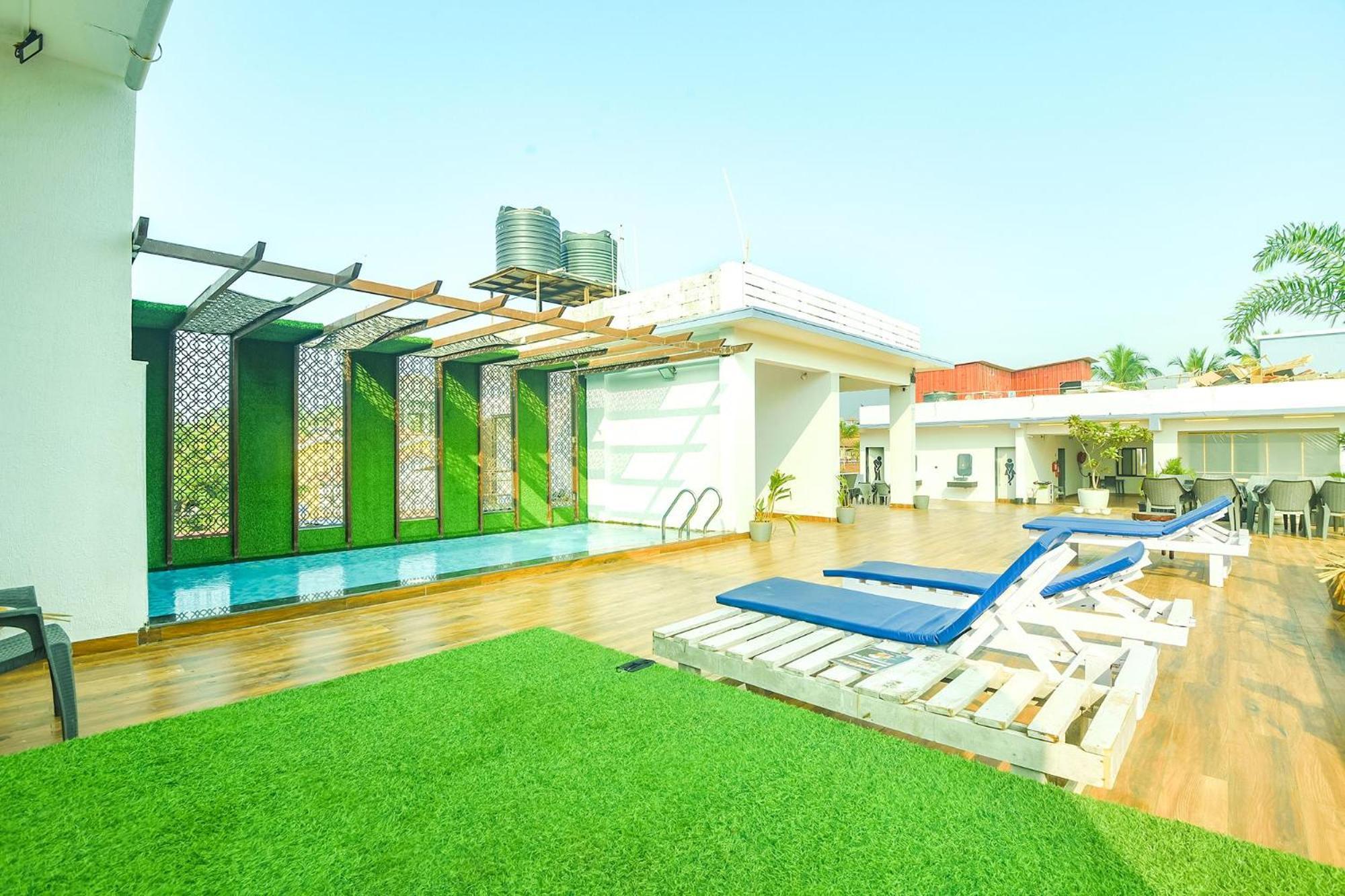 Fabexpress Neo Calangute Beach Resort Exterior foto